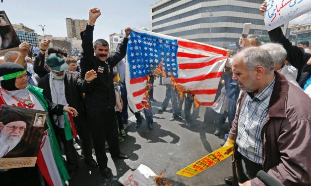 إلى أين يتجه التصعيد الأمريكي مع إيران؟