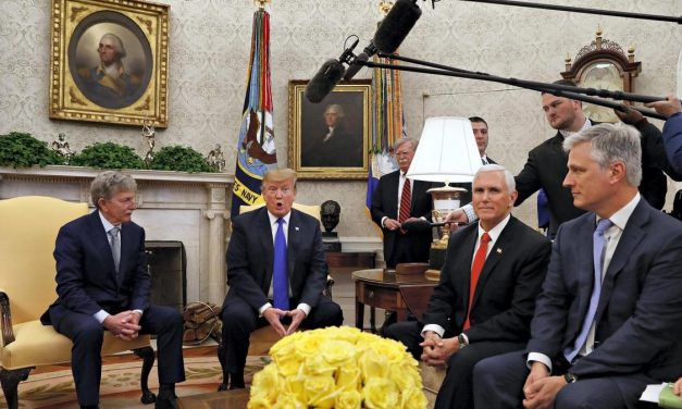 التفاوض السري بين أميركا وخصومها.. من دمشق وبيروت إلى طهران وموسكو