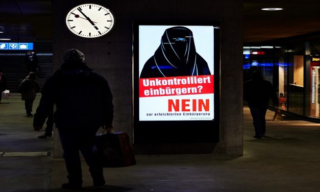 هل تحتاج سويسرا حقاً إلى مبادرة لحظر إرتداء النقاب؟