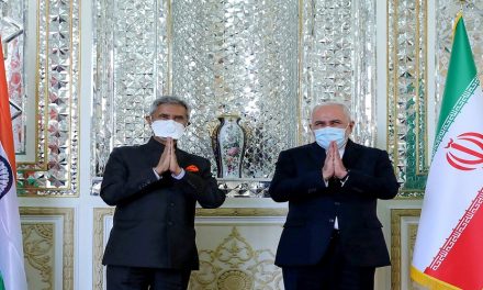 العلاقات الإيرانية – الهندية: من التعاون إلى التوتر